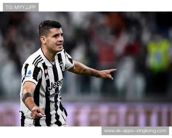 尤文图斯反击中,莫拉塔倒三角回做一蹴而就